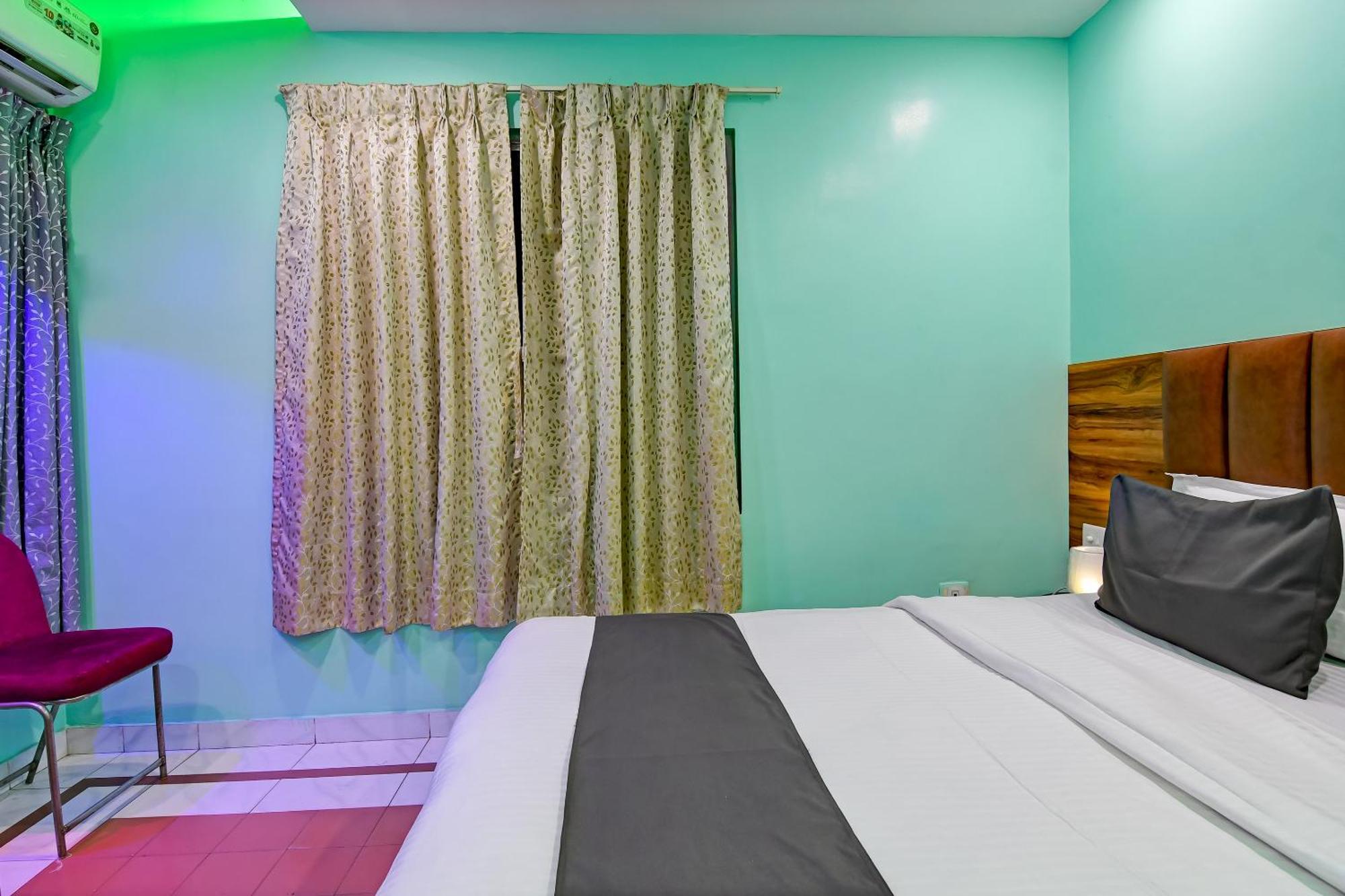 Hotel Ashray Puri Ngoại thất bức ảnh